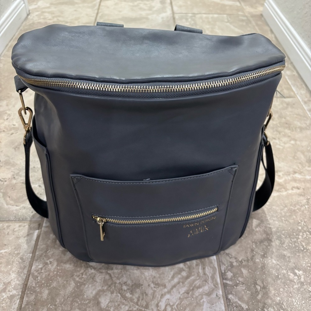 Fawn Design‎ The Original Diaper Bag - Cara Loren Edition Gray